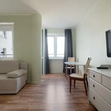 Private Natolin Apartment *